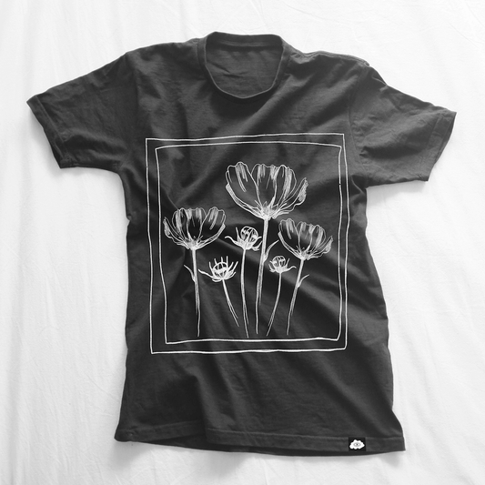Poppy Sketch Frame Chest Heavy Weight Premium T-Shirt